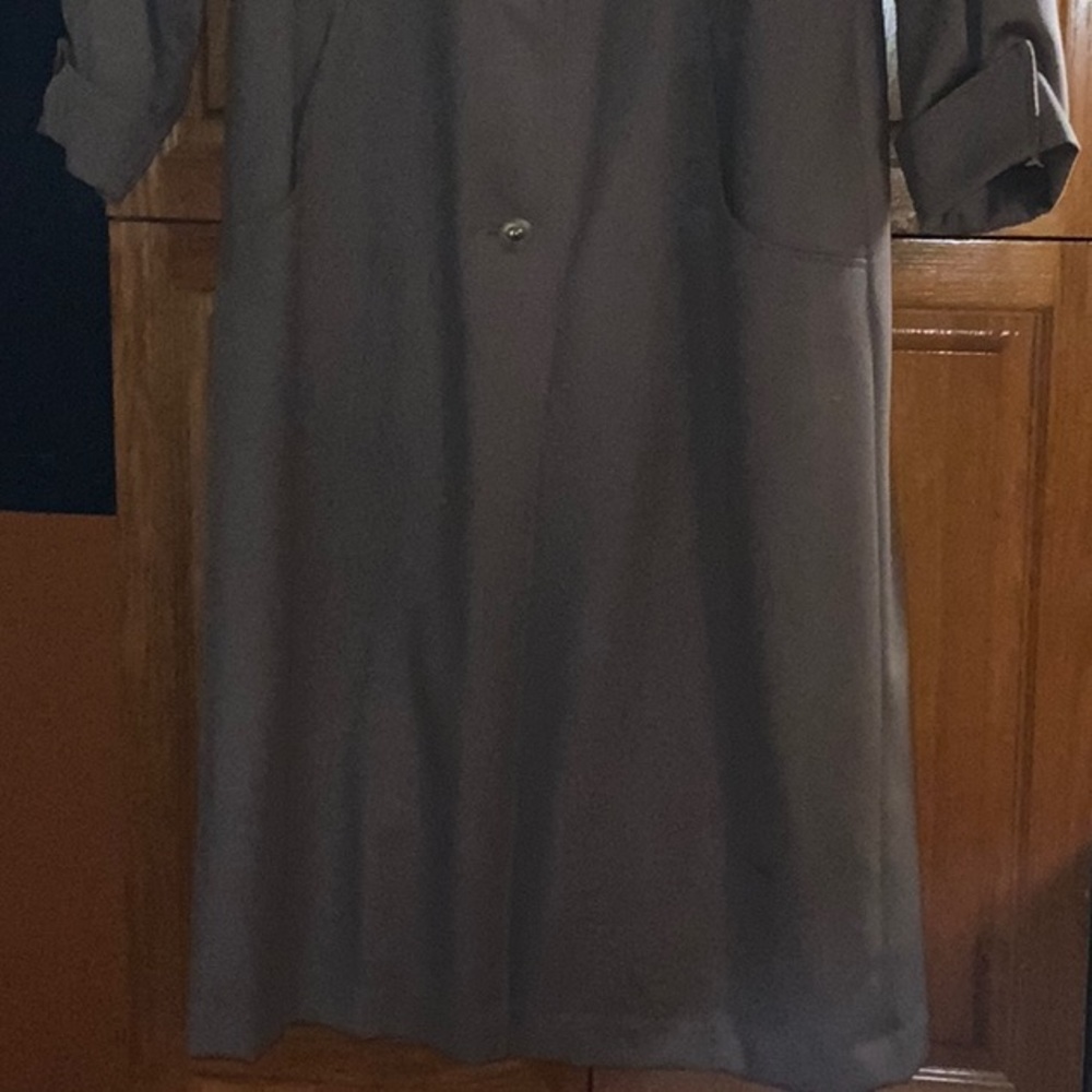 Classic Winter Coat - Picture 4 of 10